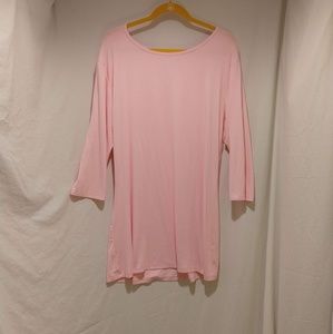3/4 length sleeved pink shirt